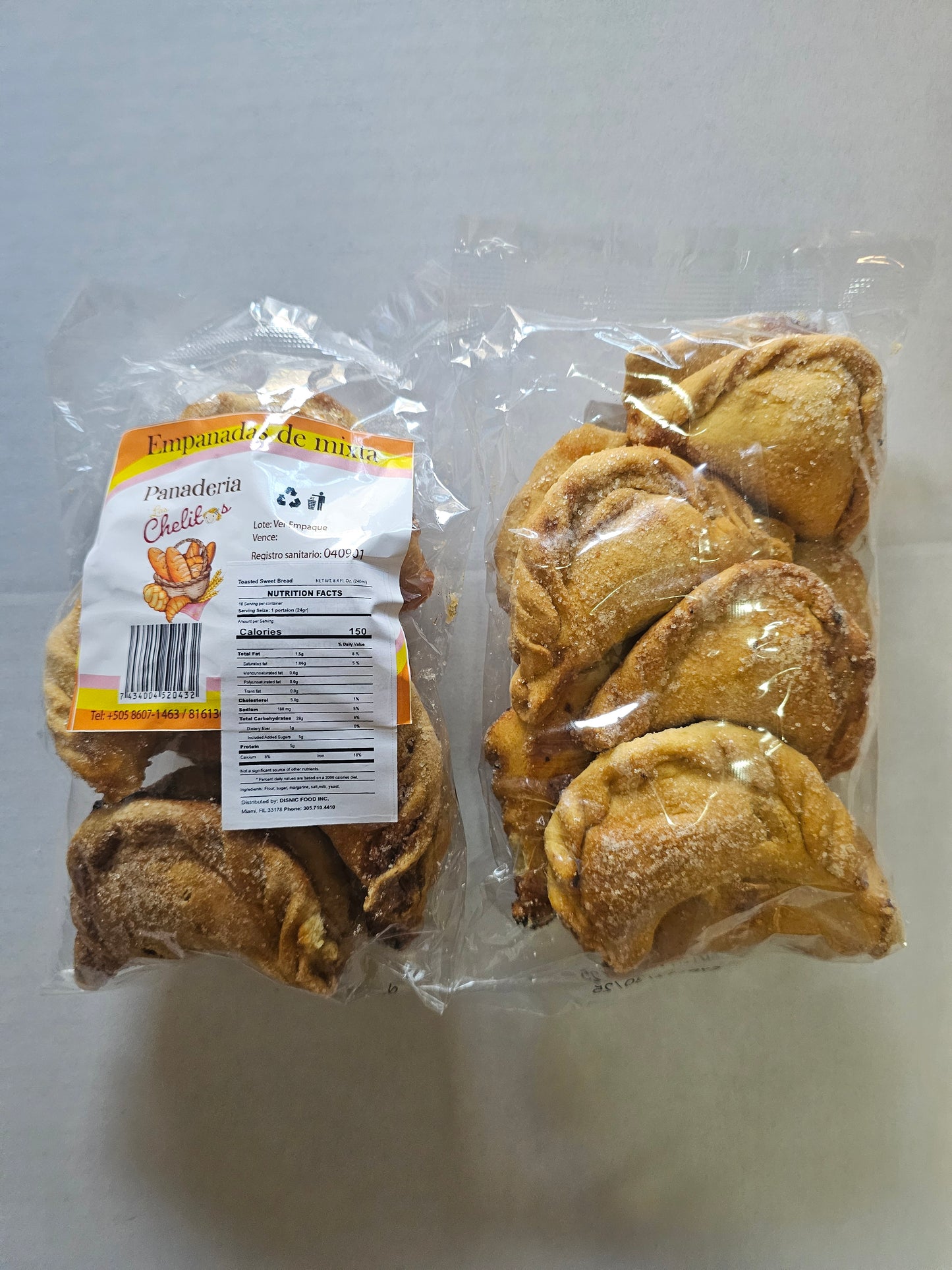 Empanadas Mixta( piña y queso)