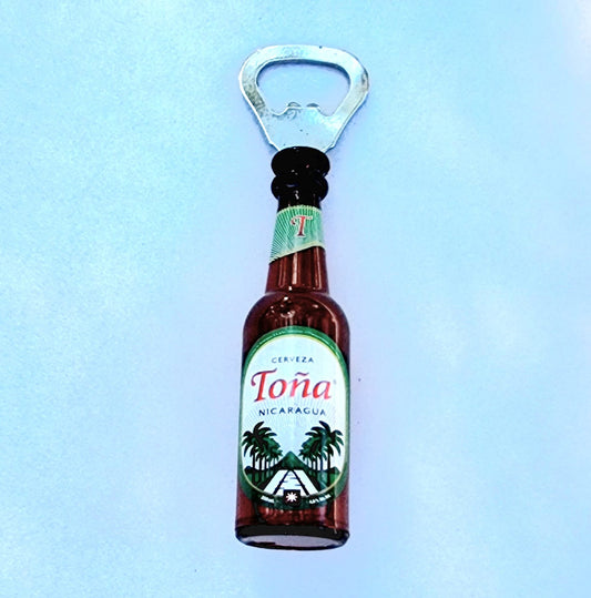 Cerveza Toña abridor/ iman